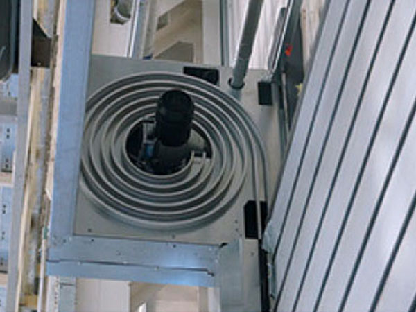 节源硬质快速门