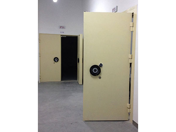 钢制防爆门设计：