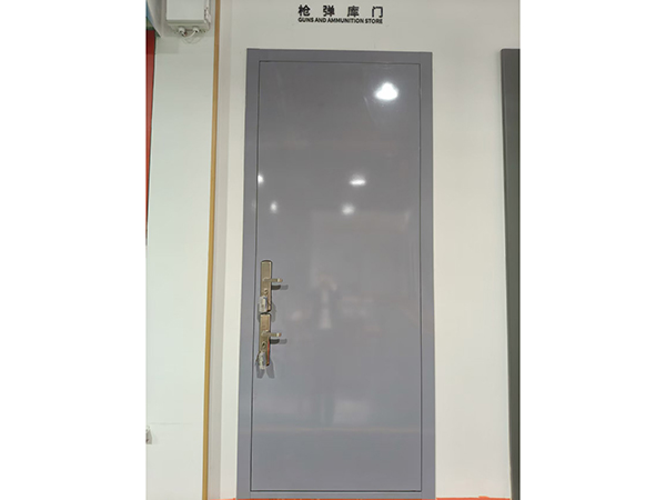 枪弹库门